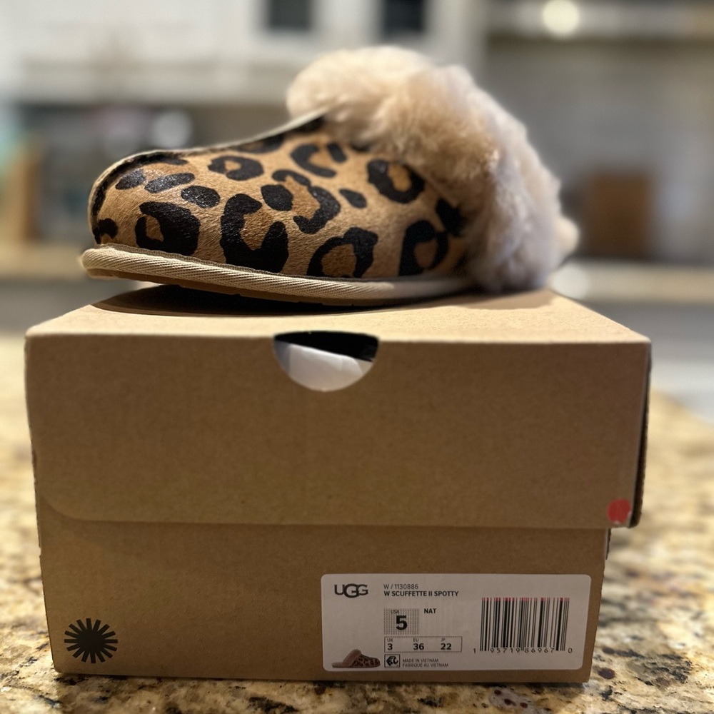 UGG Scuffette II Spotty